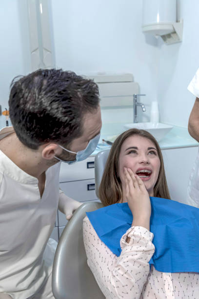 Best Emergency Cosmetic Dentistry (e.g., broken veneers) in Laureles, TX
